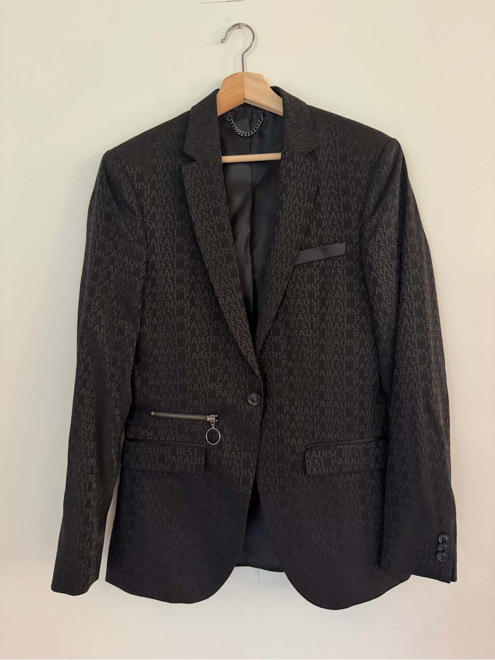 Topman Black Text-Print Single-Breasted Blazer with Zip Pocket